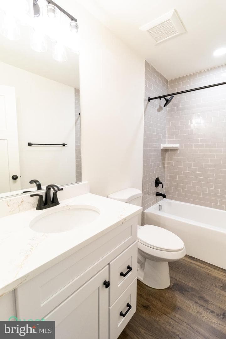 2113 Nuttal Avenue photo 52
