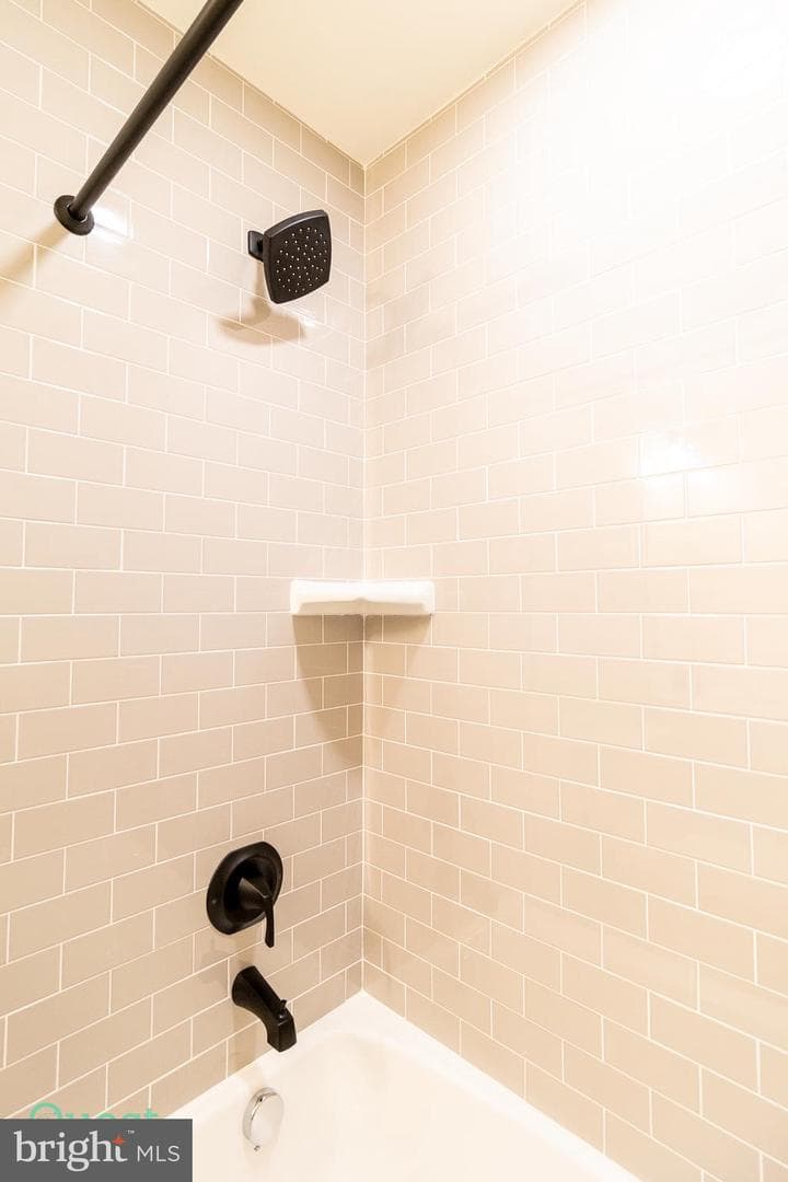 2113 Nuttal Avenue photo 53