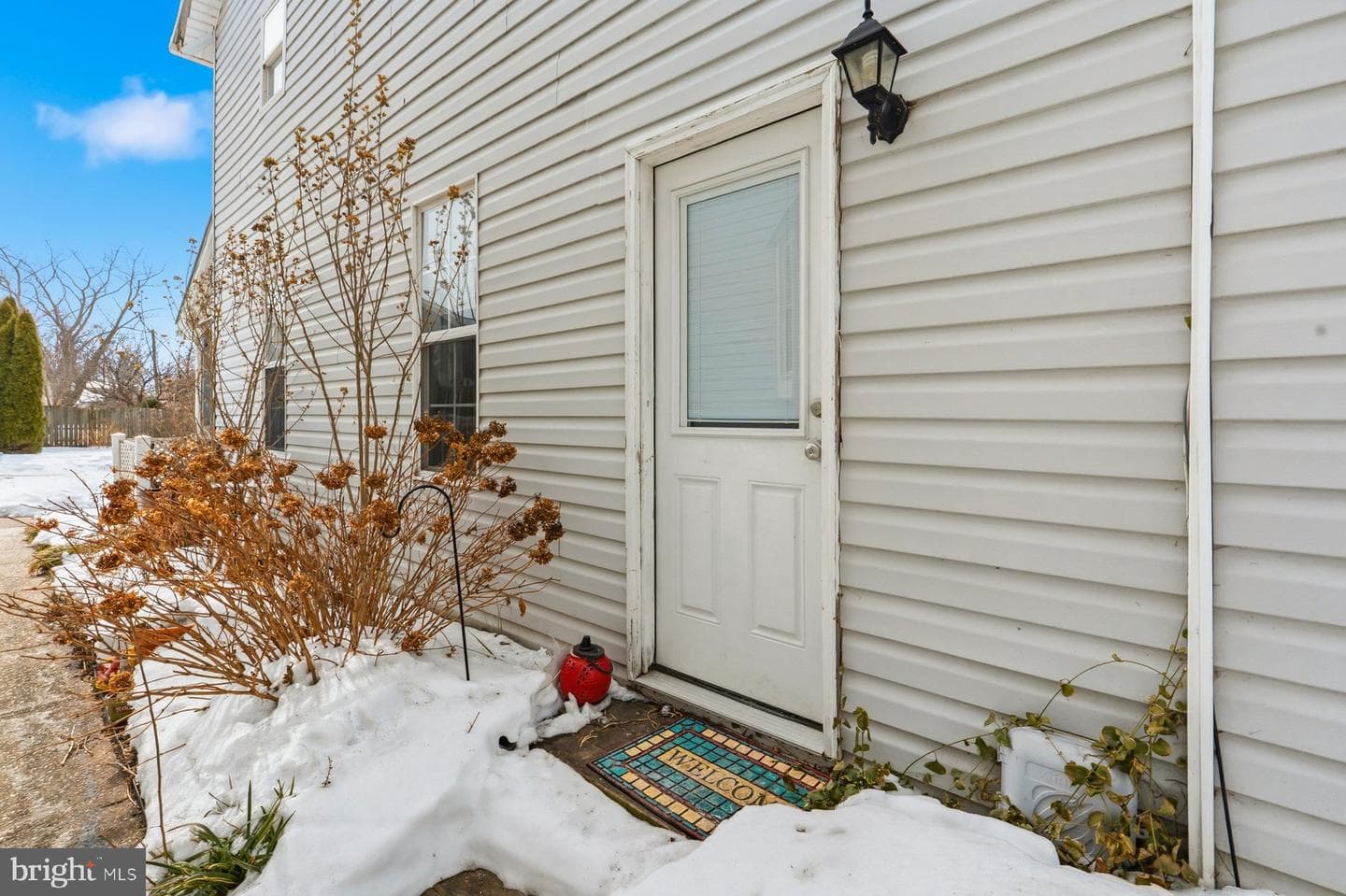 657 Green Street photo 24