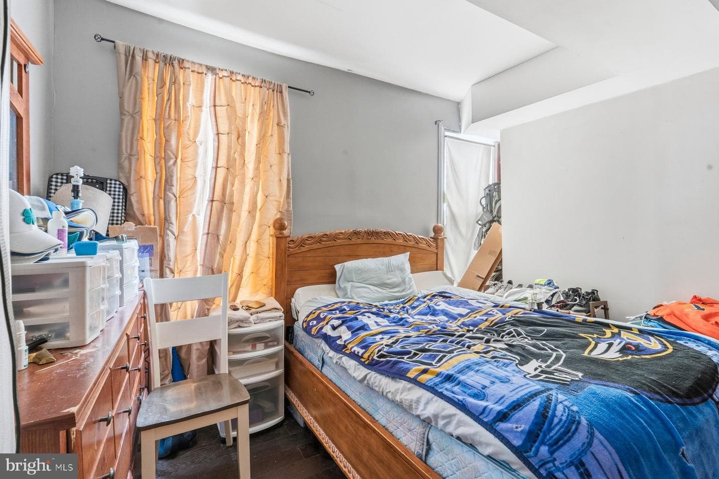 657 Green Street photo 27