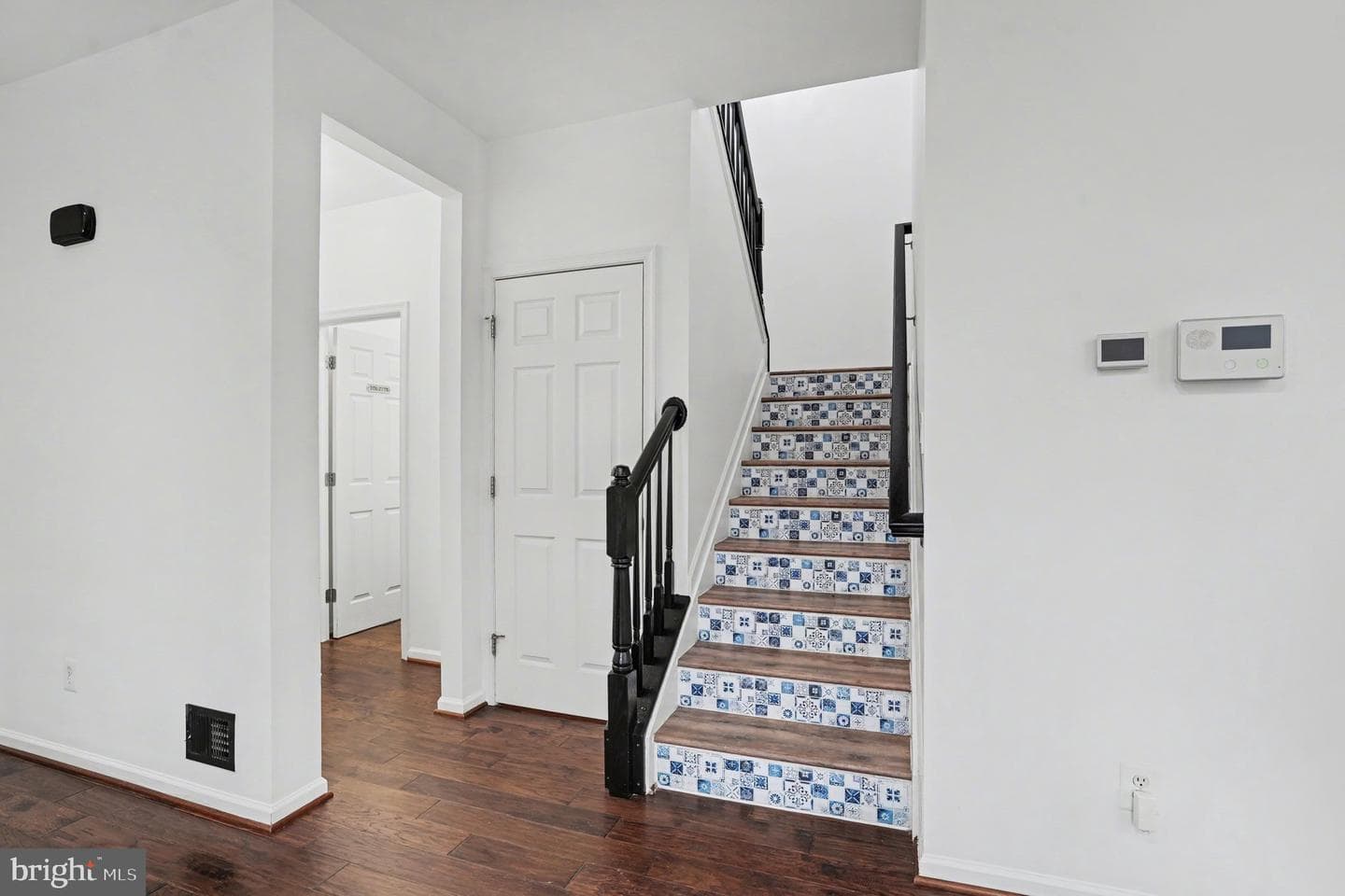 506 Millar Court photo 11