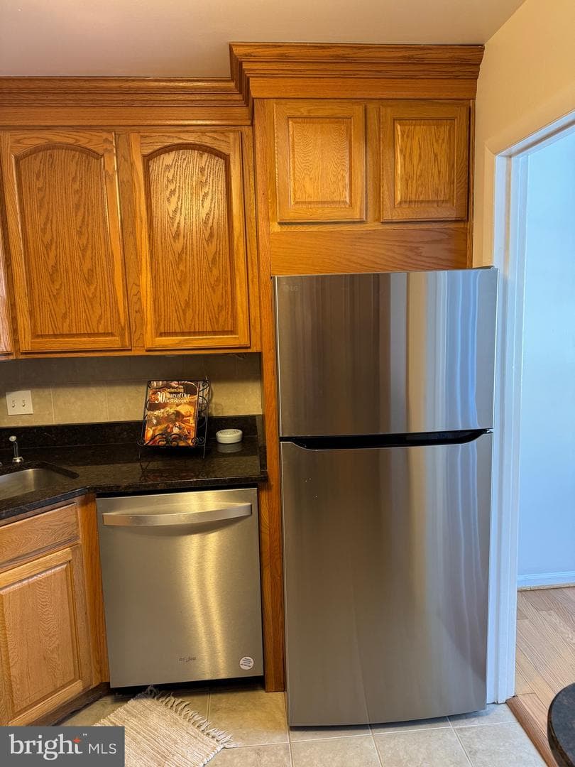206 Crocker Drive photo 13