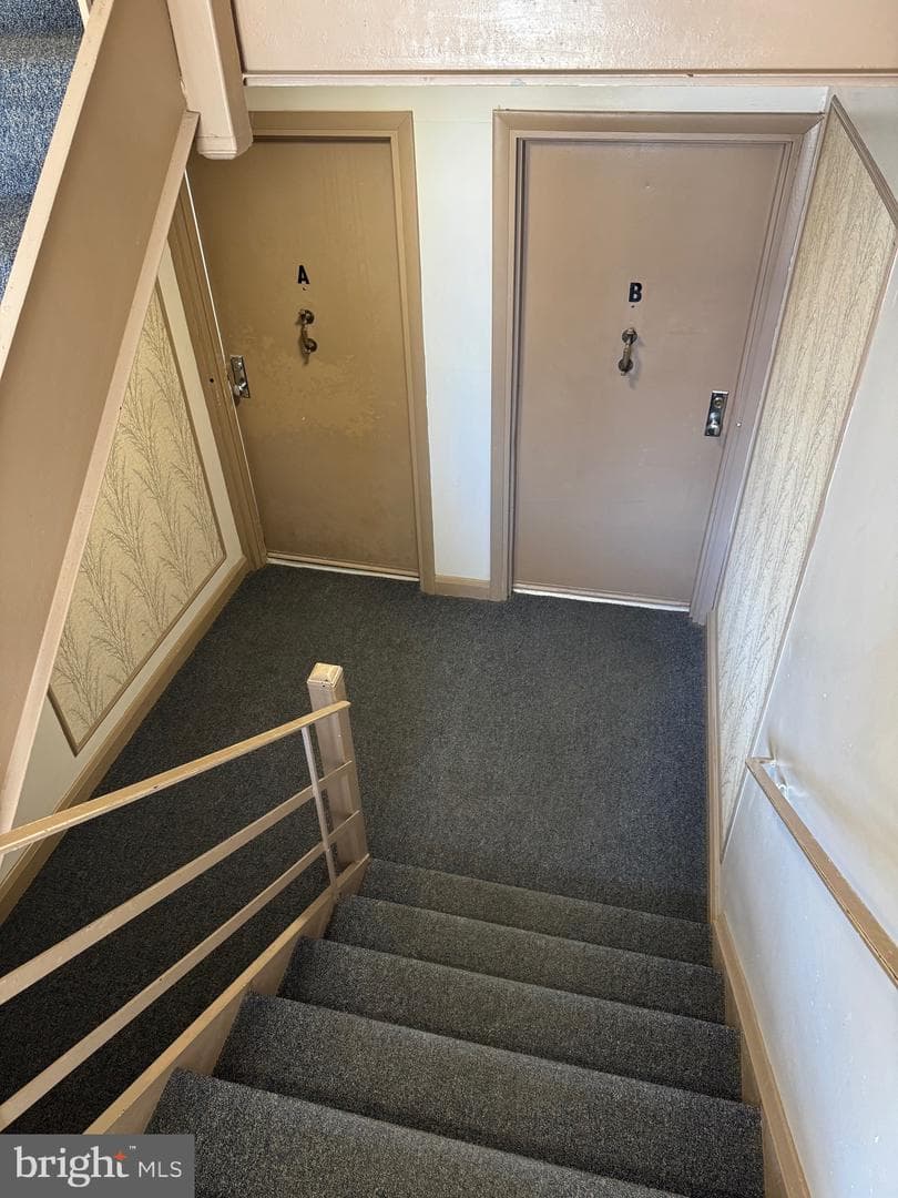 206 Crocker Drive photo 3