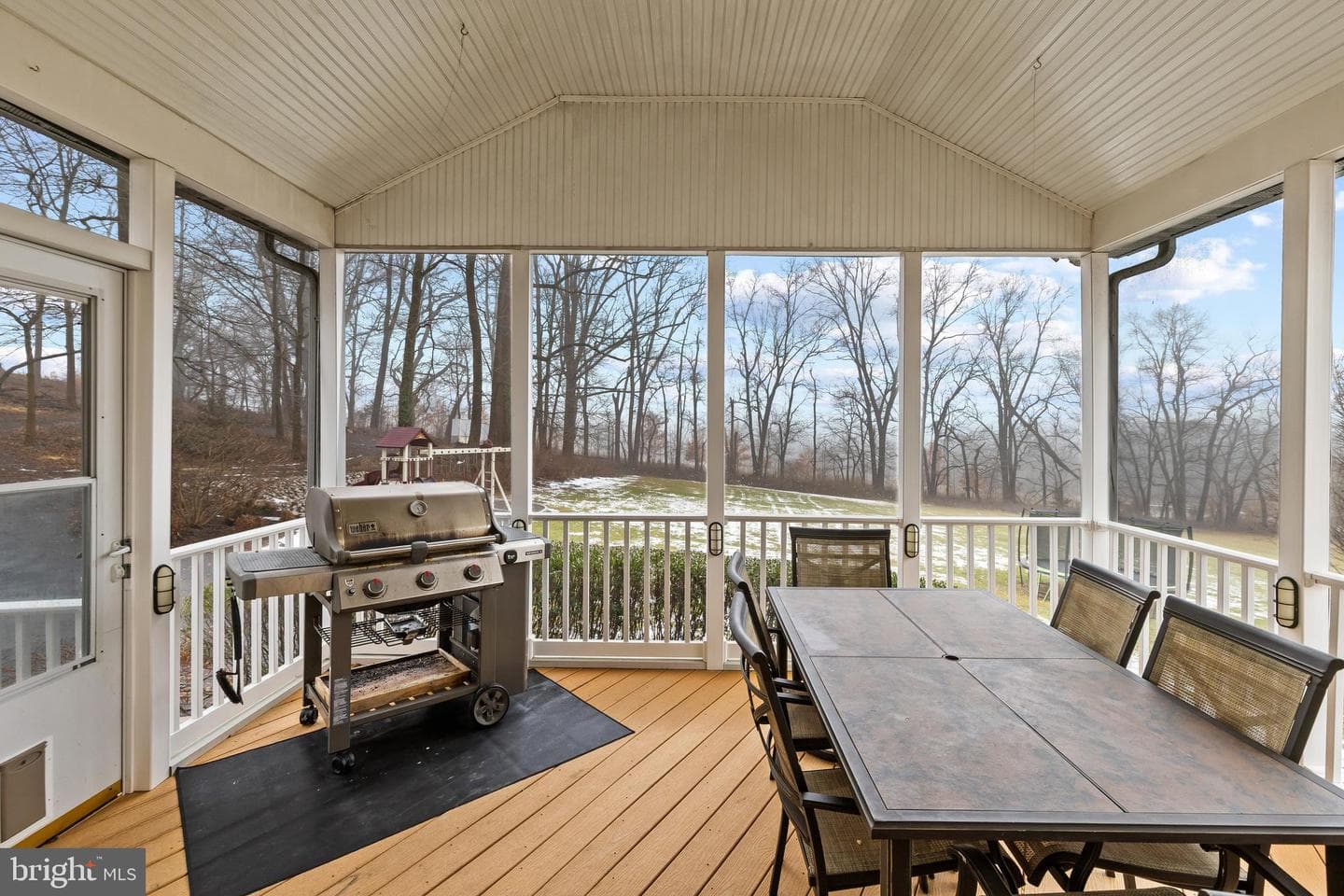 2109 Winstone Court photo 13