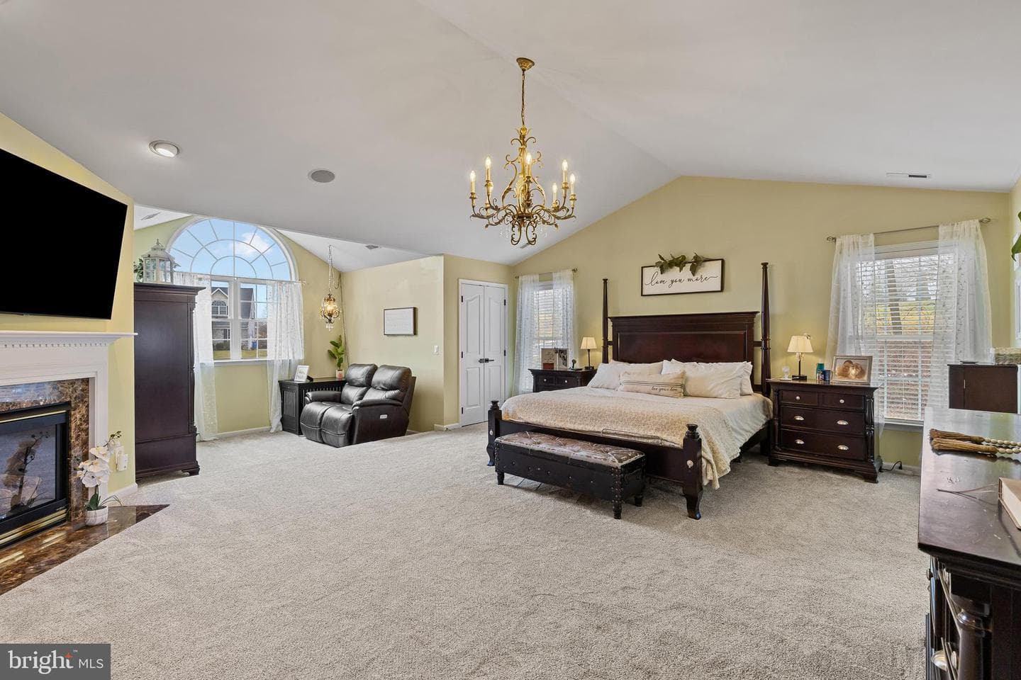 2109 Winstone Court photo 18