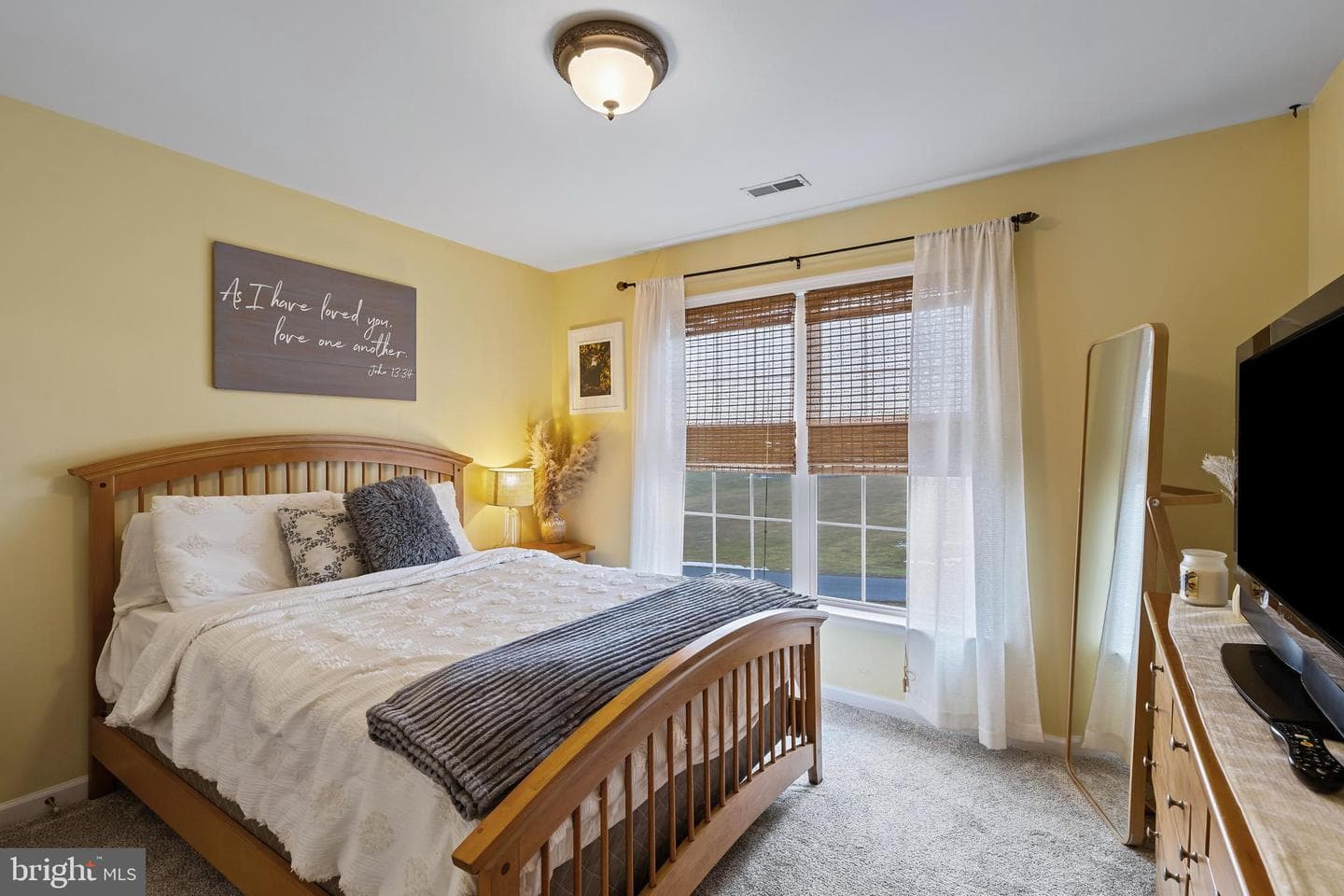 2109 Winstone Court photo 28