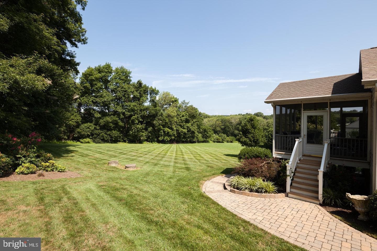 2109 Winstone Court photo 41