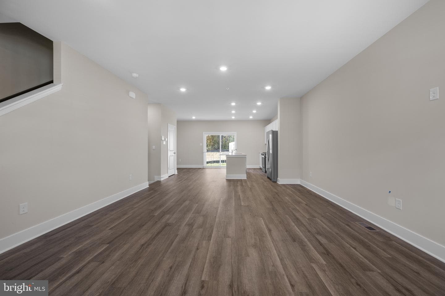 403 Halyard Drive photo 8