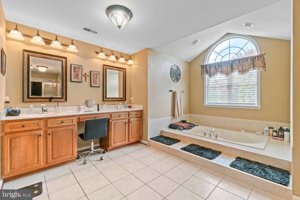 2433 Maxa Meadows Lane photo 38