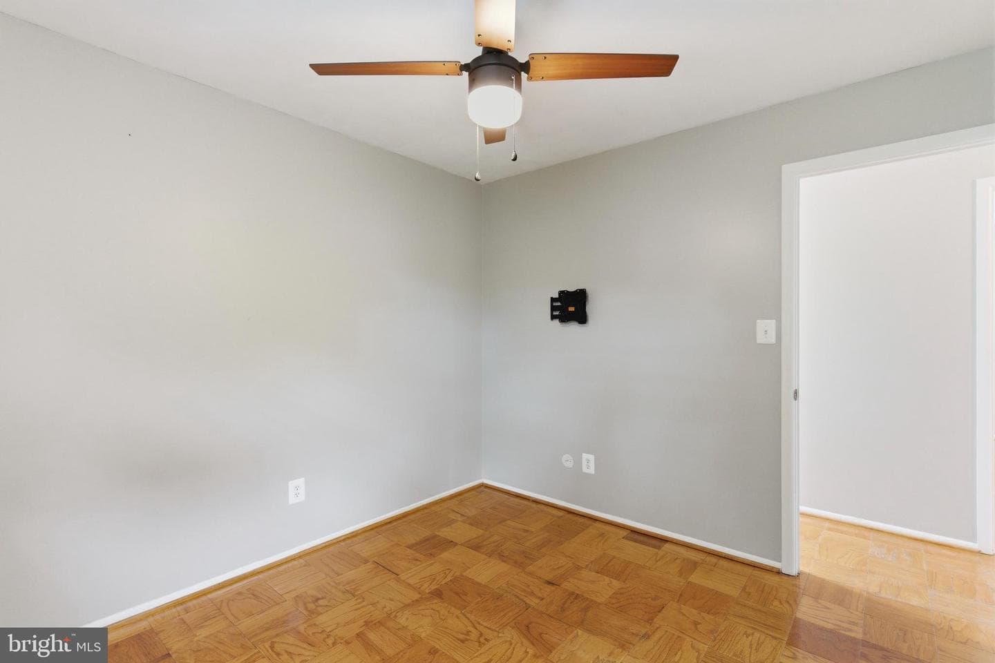 203 Kane Court photo 26