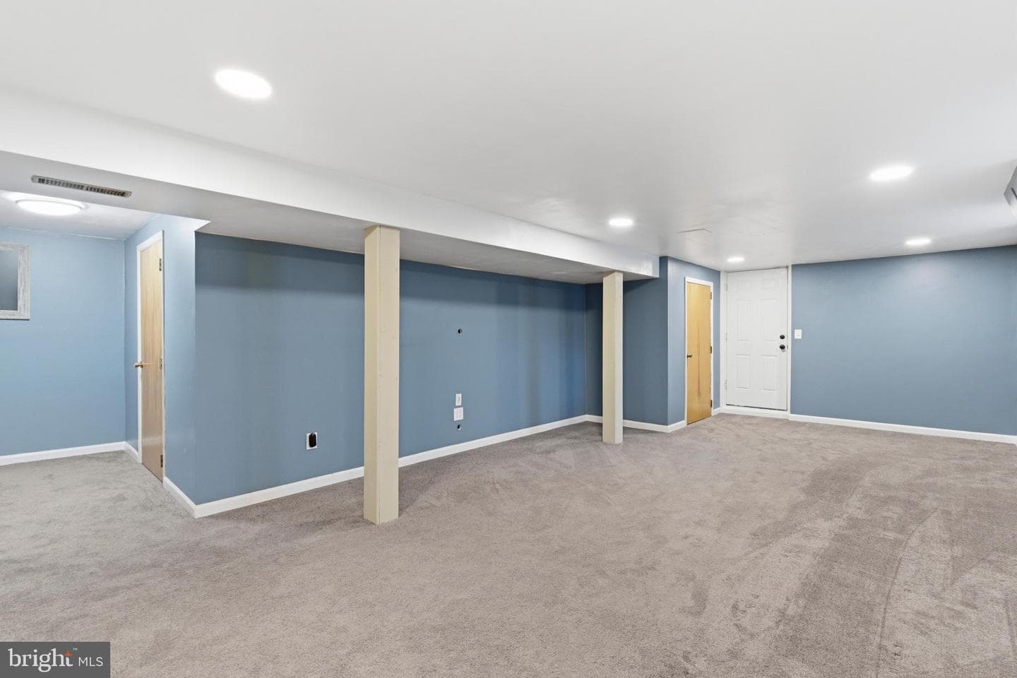 203 Kane Court photo 29