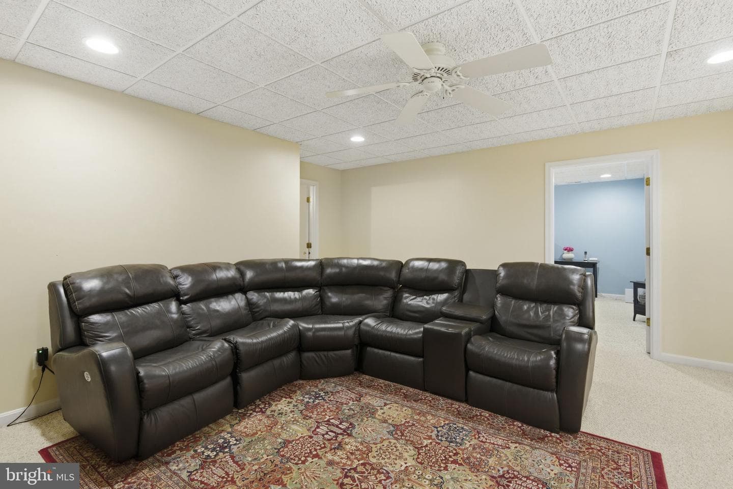 922 Sidehill Drive photo 39