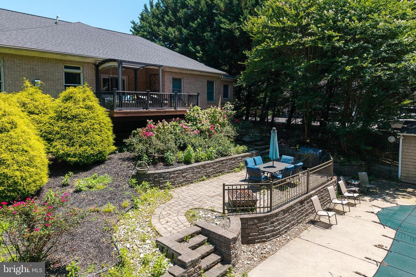 922 Sidehill Drive photo 48