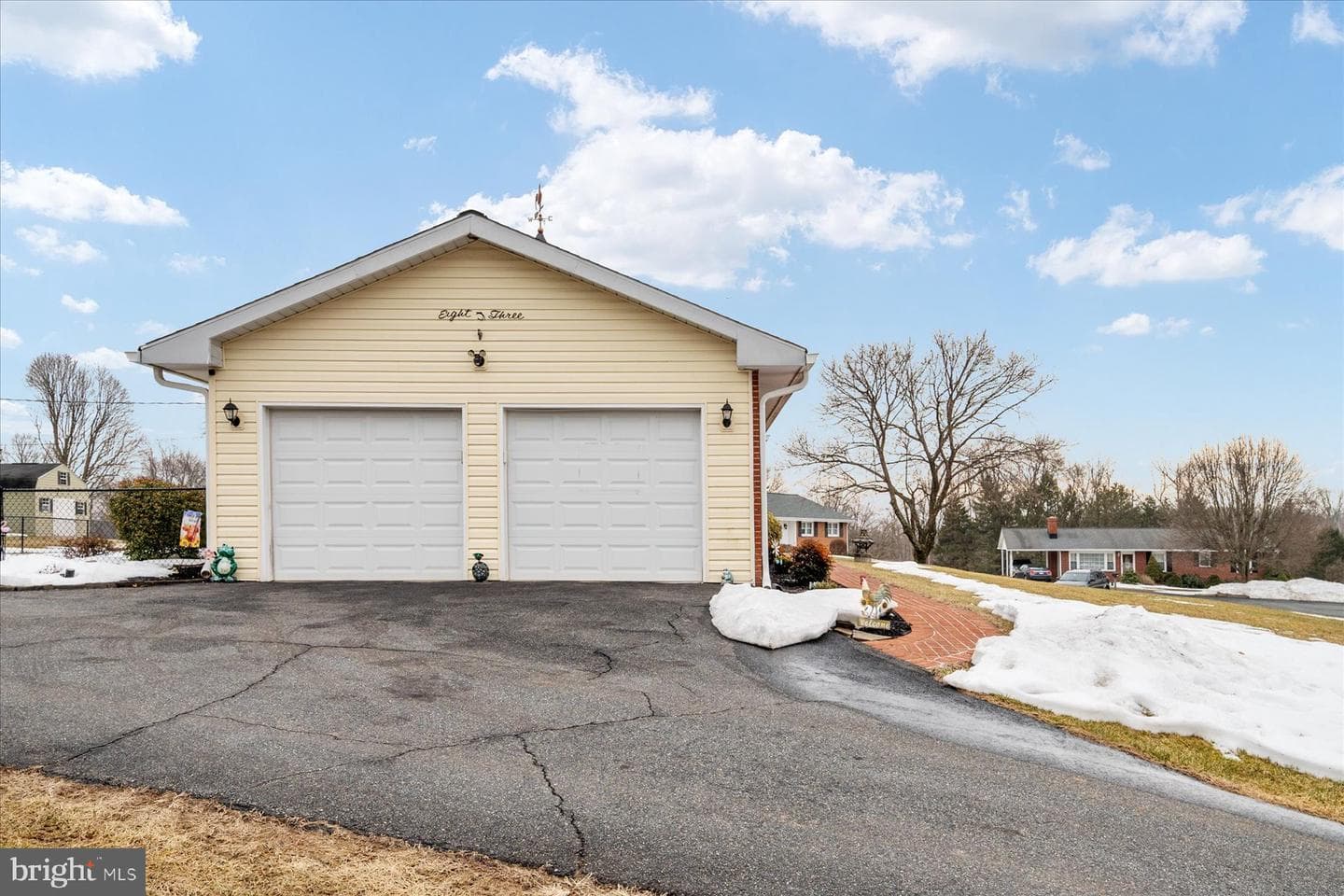 803 Karylou Circle photo 32
