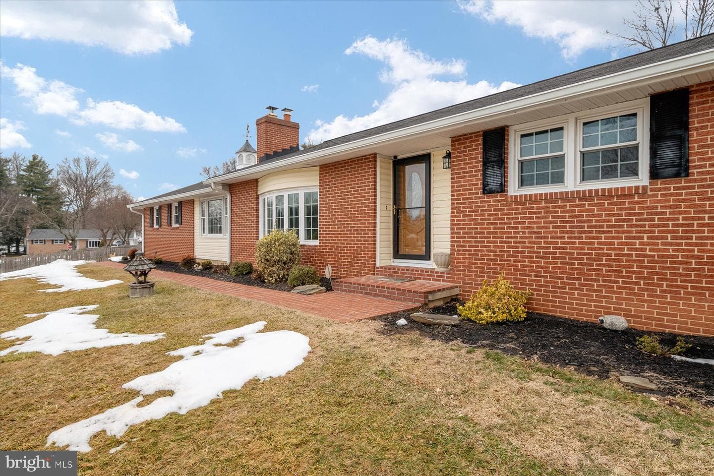 803 Karylou Circle photo 5