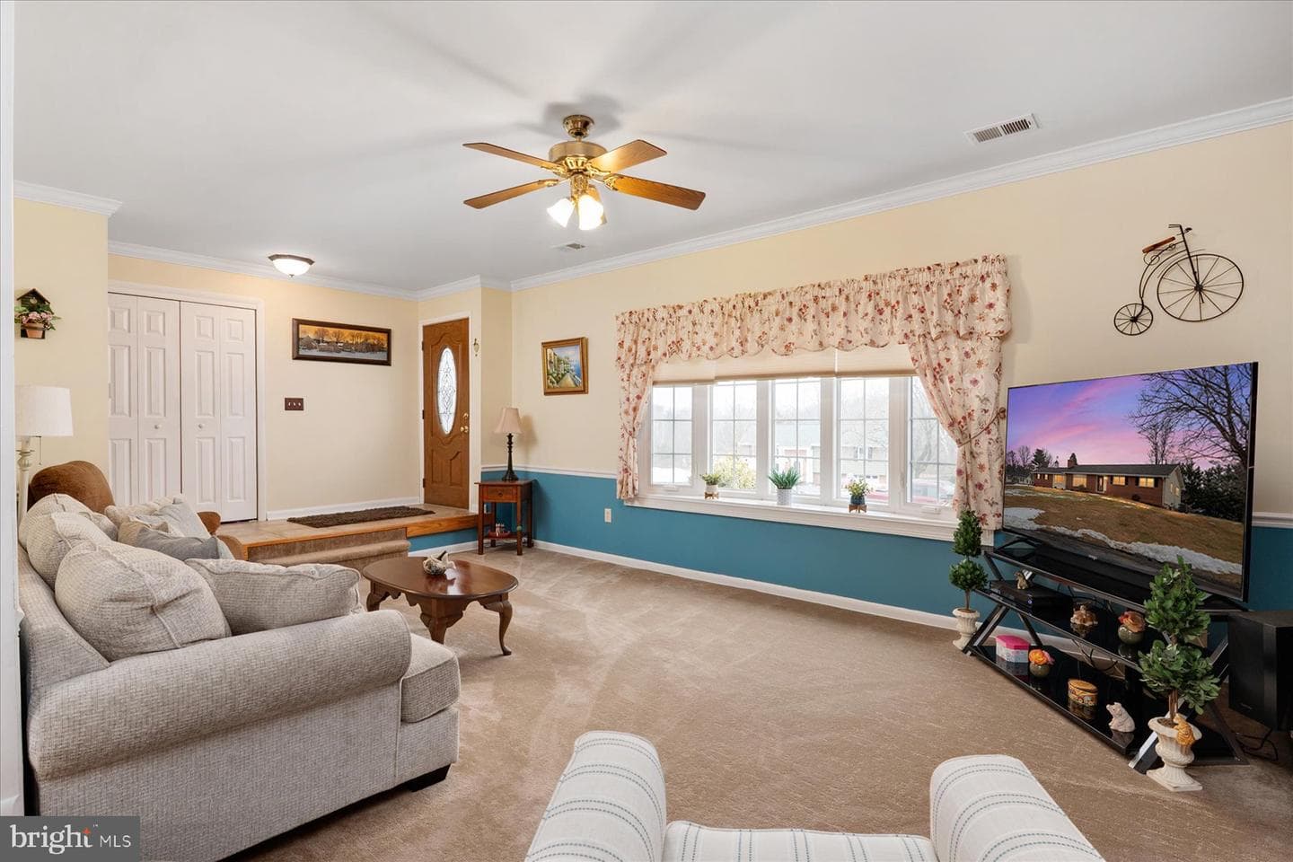 803 Karylou Circle photo 8