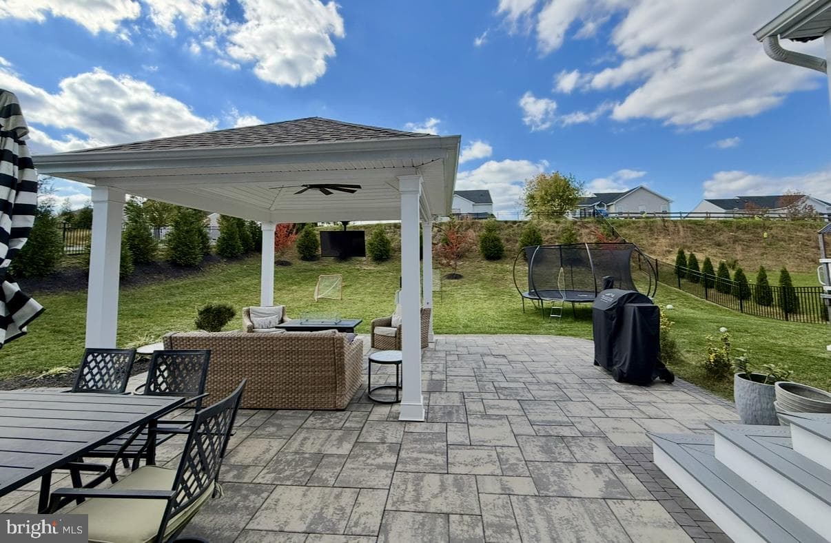 1320 Exmoor Lane photo 23