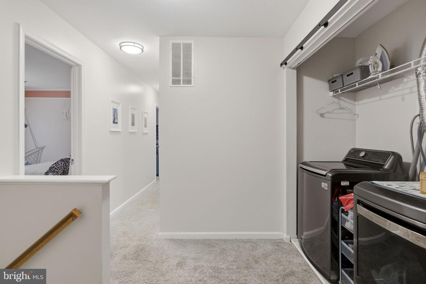 1038 Alexandria Way photo 14