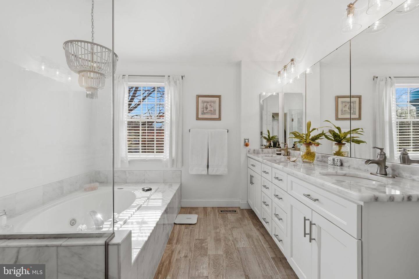 536 David Drive photo 32