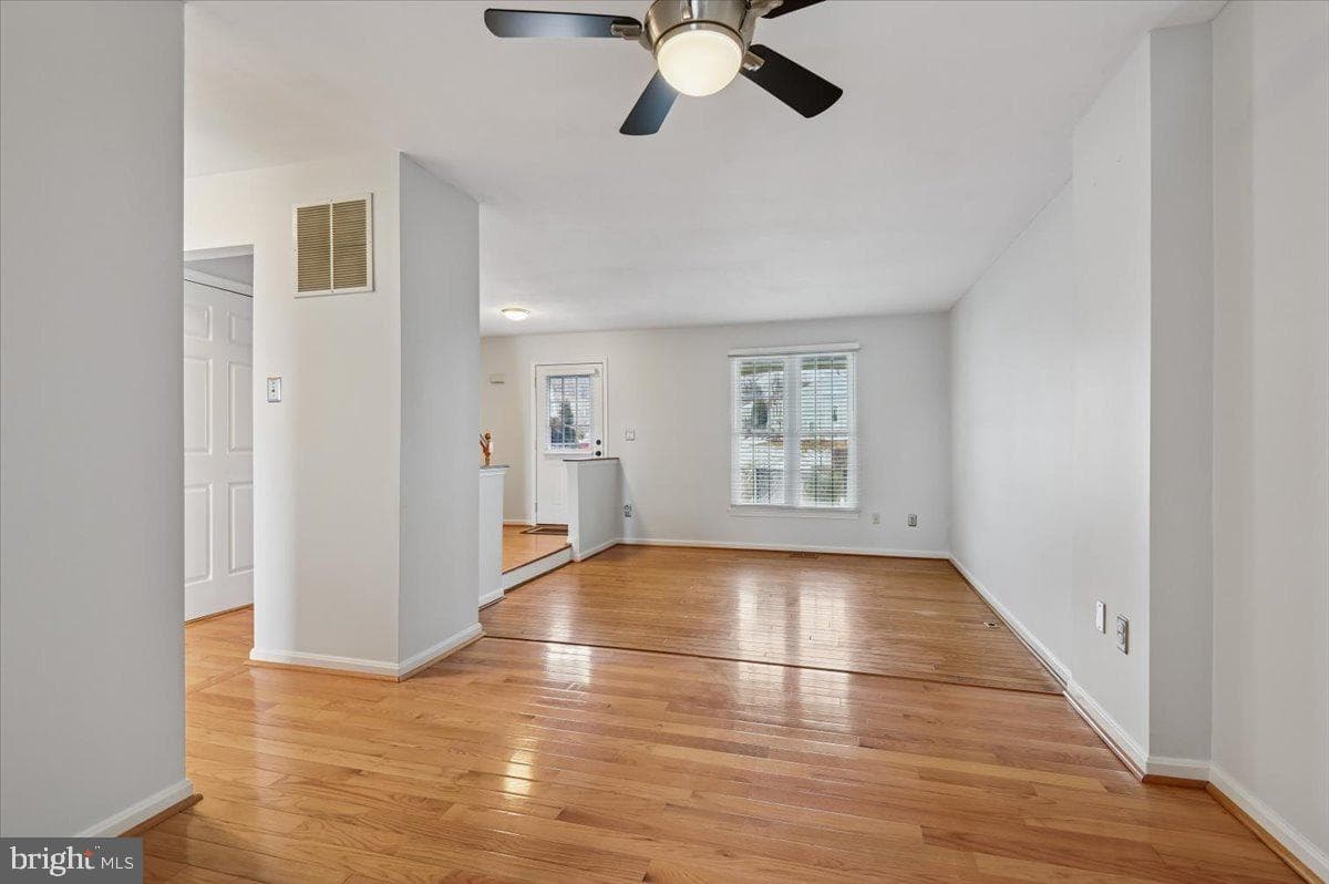 1812 Glendale Lane photo 13