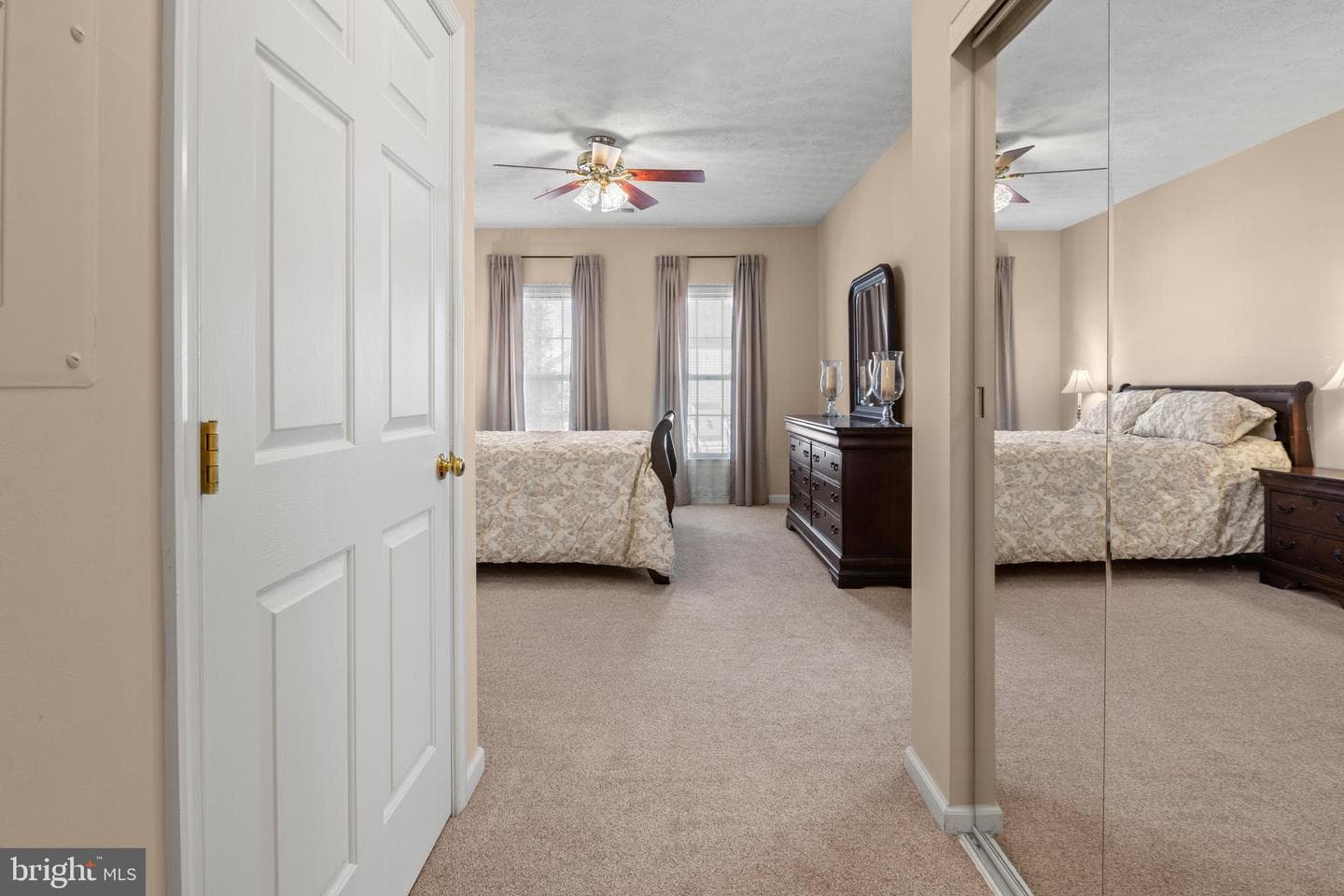 1120 Spalding Drive #g photo 33