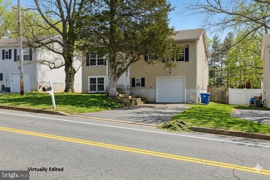 423 Red Pump Road photo 2