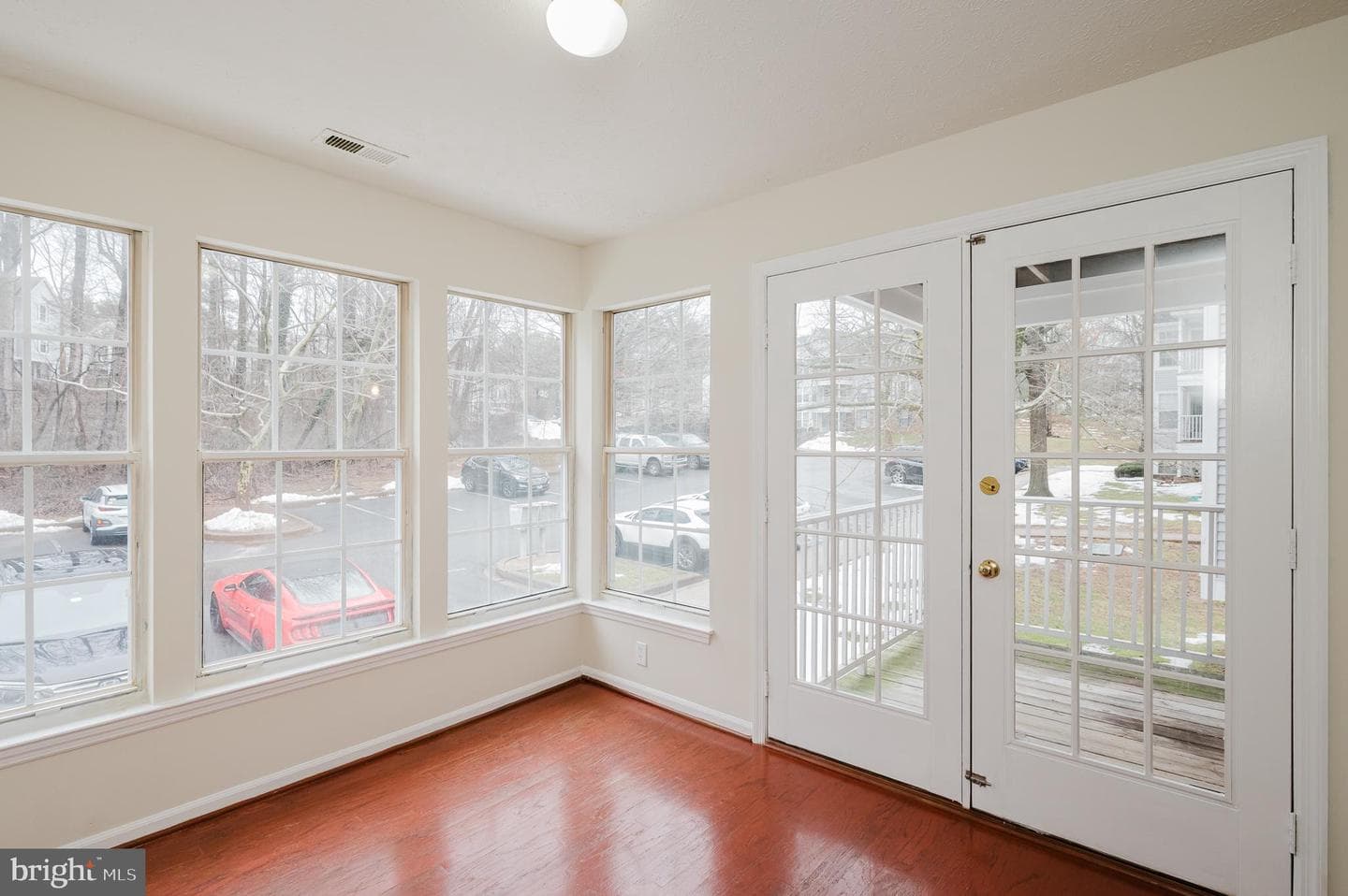 1006 Markham Court #15 photo 16