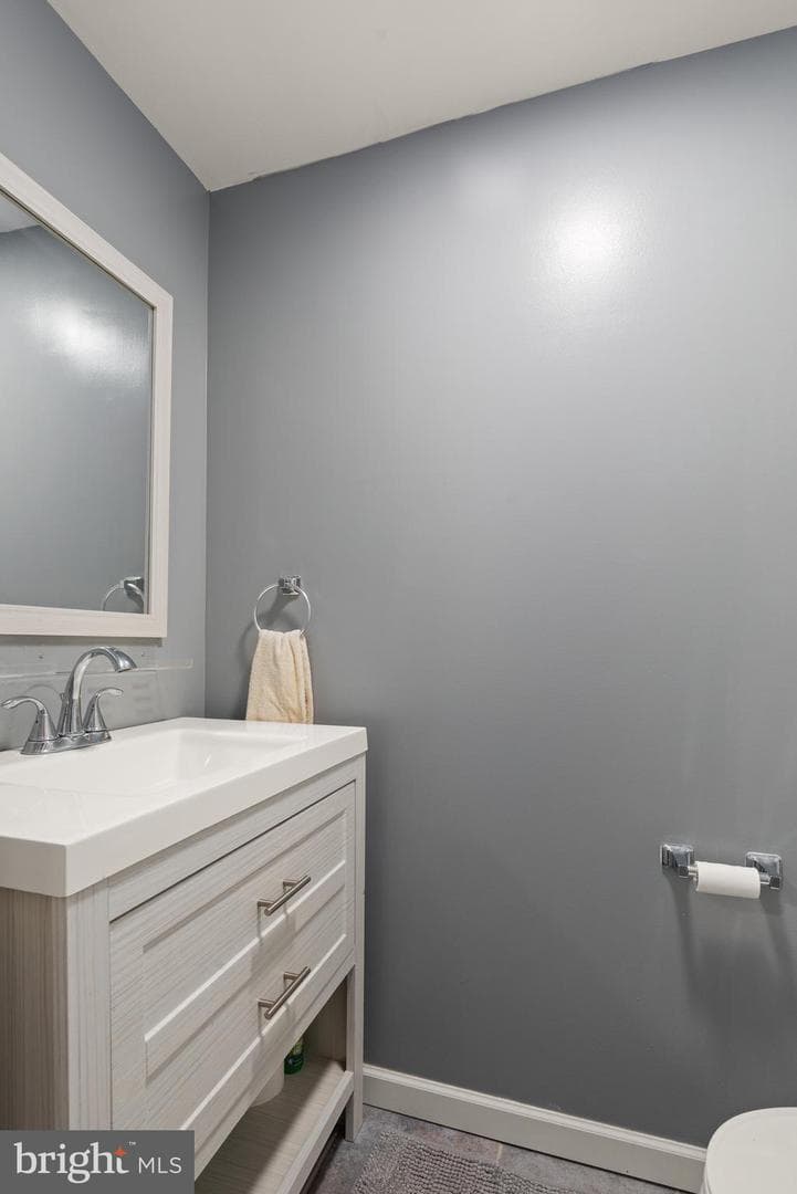 732 Green Street photo 5
