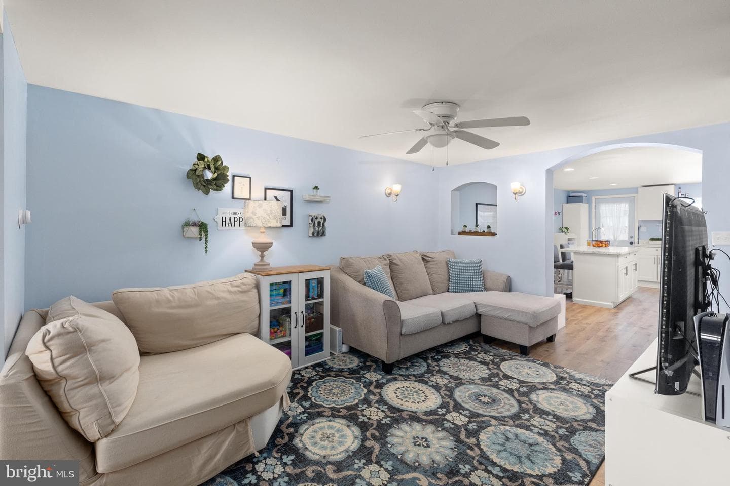 732 Green Street photo 6