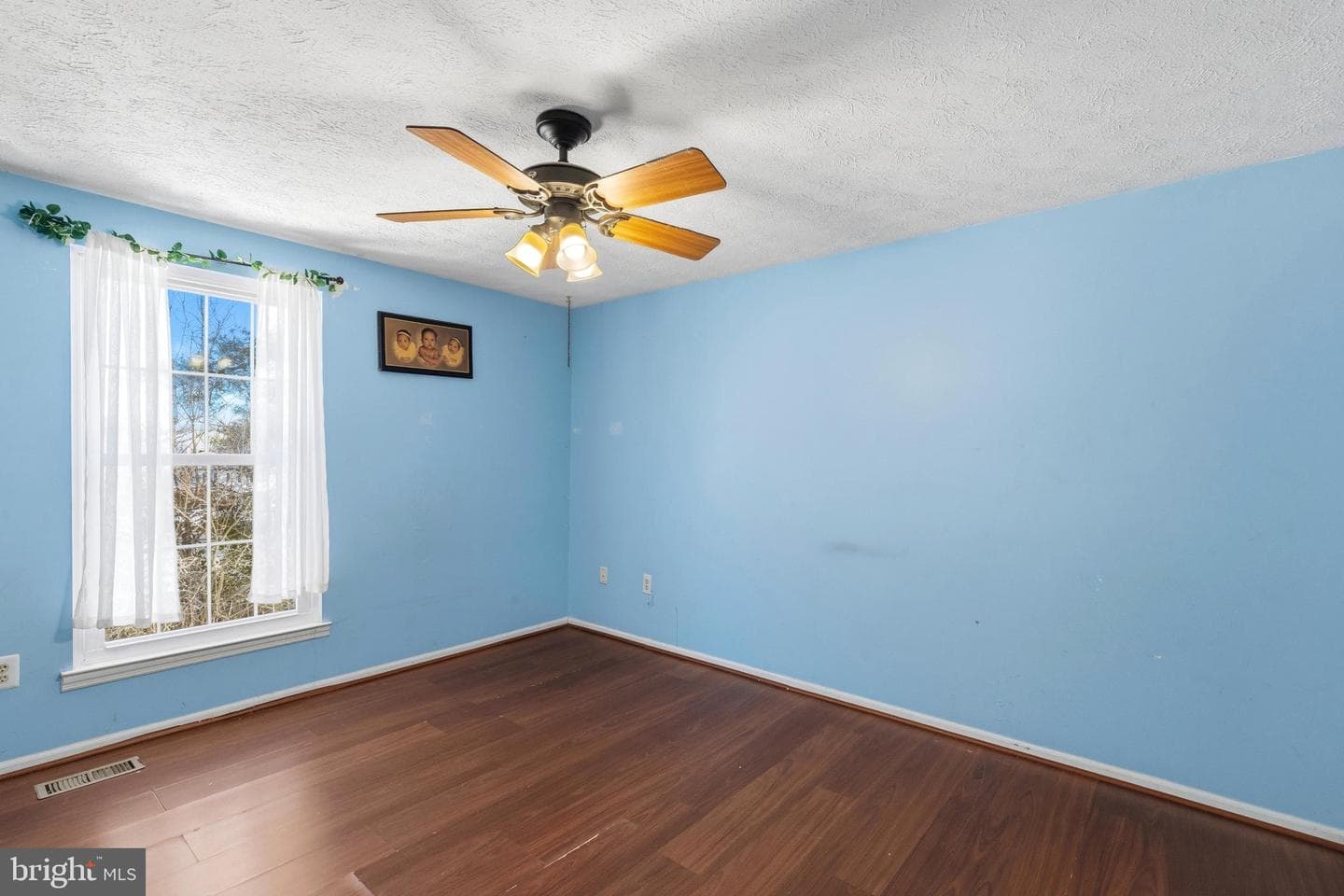 721 Rainbow Court photo 16