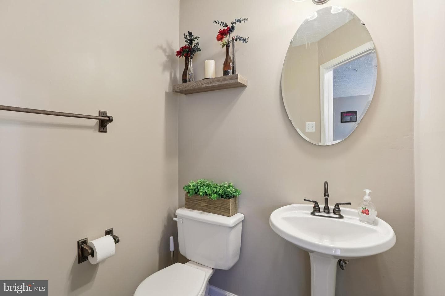 138 Paden Court photo 5