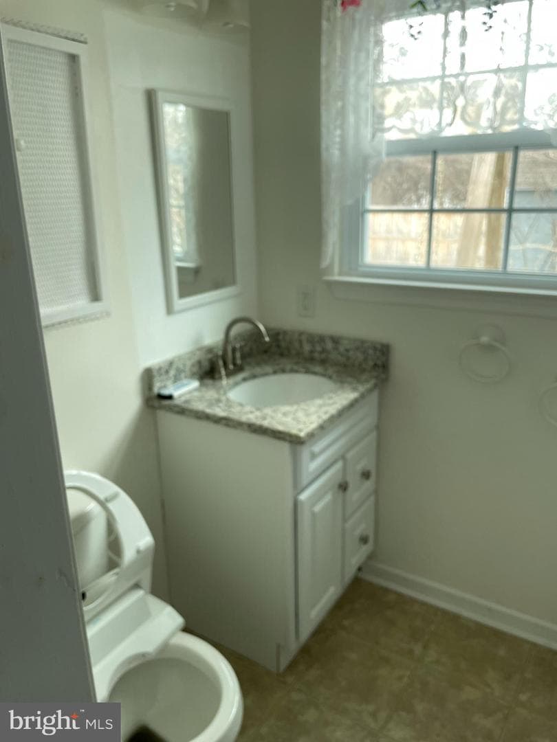 1227 Griffith Place photo 12