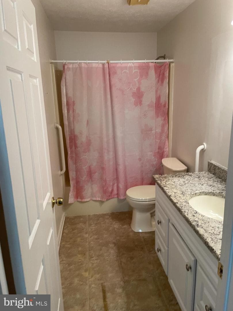 1227 Griffith Place photo 7