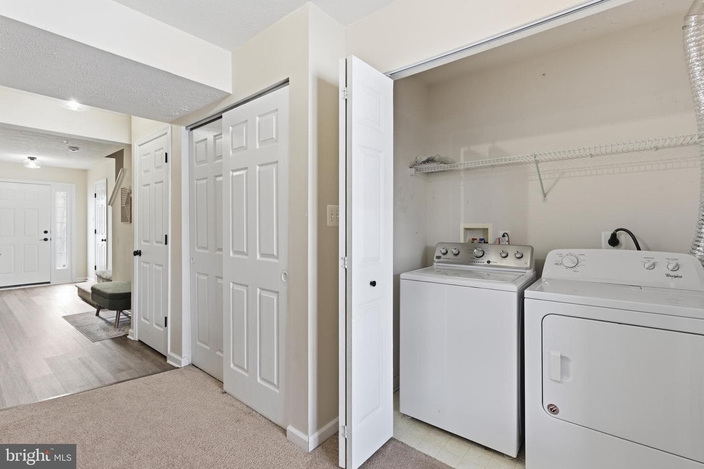 2033 Mardic Drive photo 11