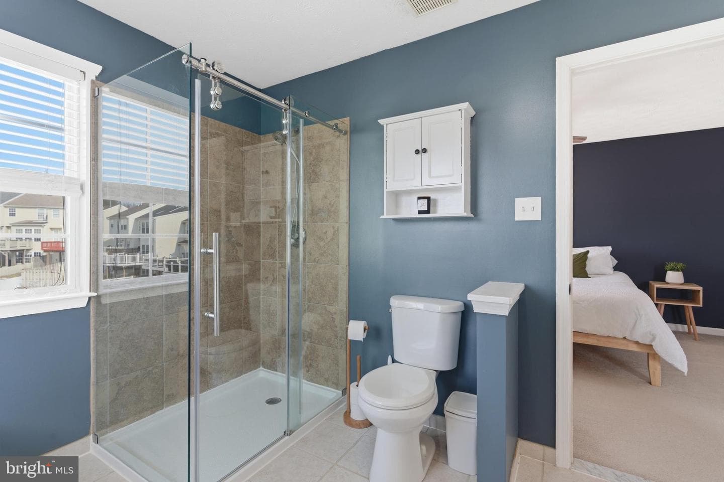 2033 Mardic Drive photo 37