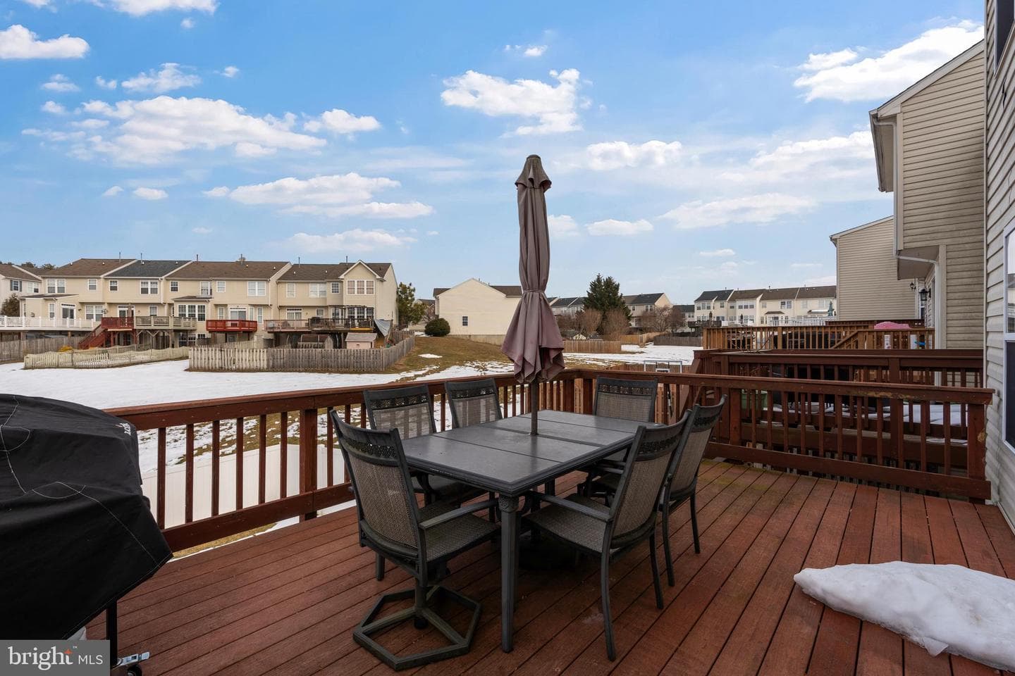 2033 Mardic Drive photo 48