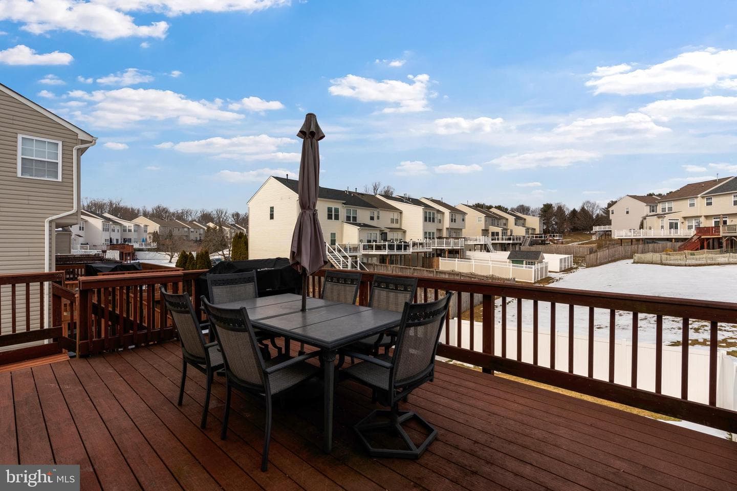 2033 Mardic Drive photo 49