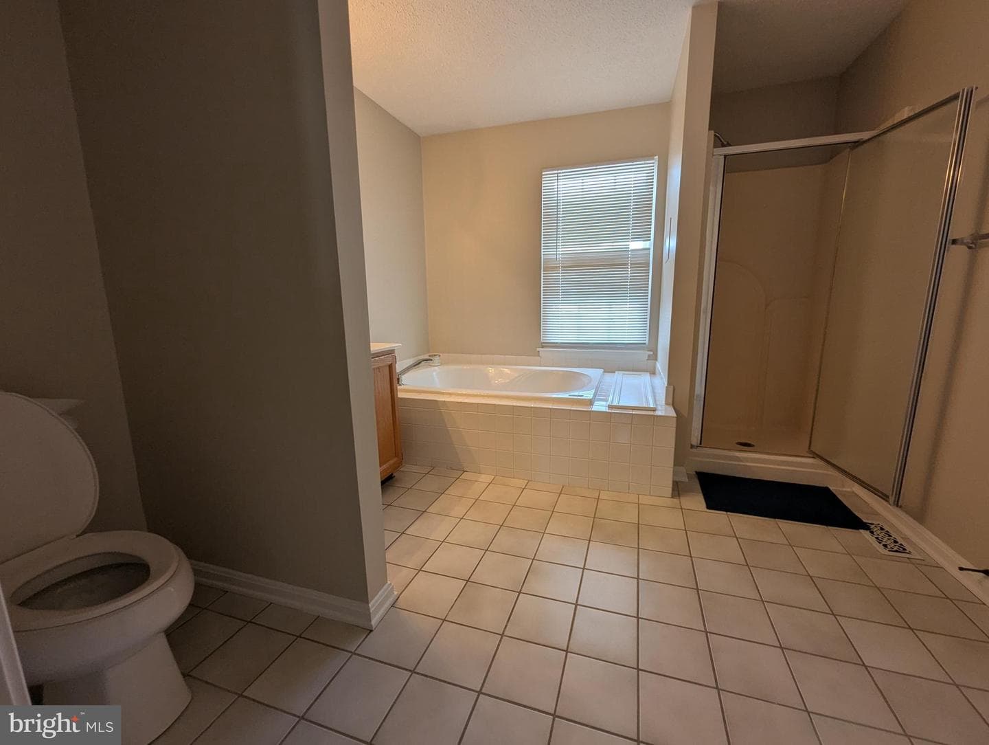 1245 Athens Court photo 17