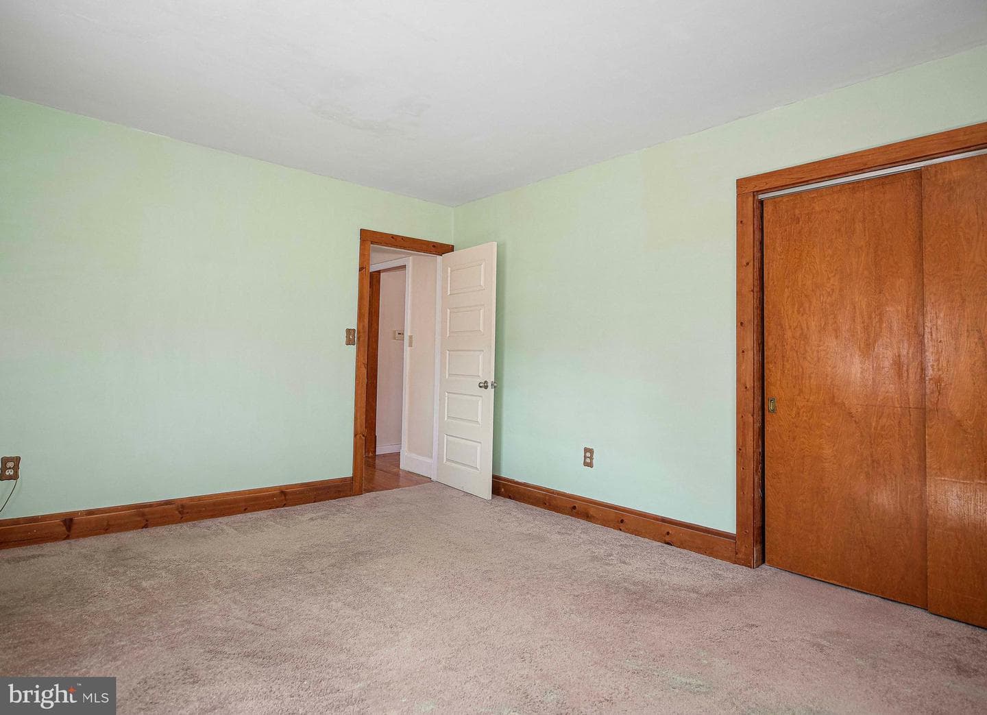 922 Rock Spring Road photo 22