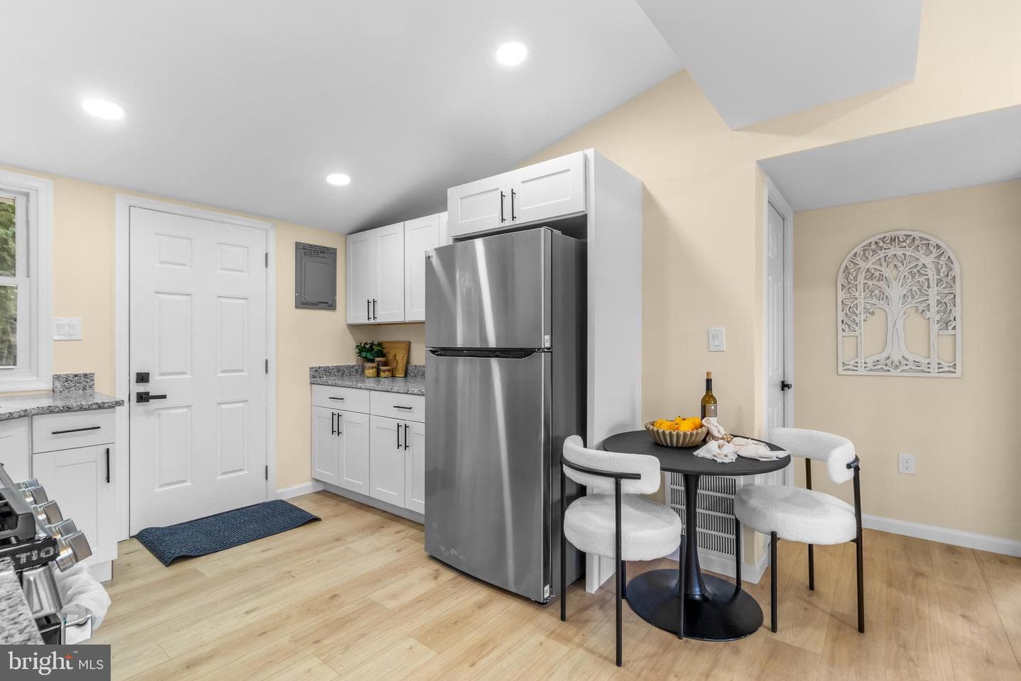 3905 Love Avenue photo 8