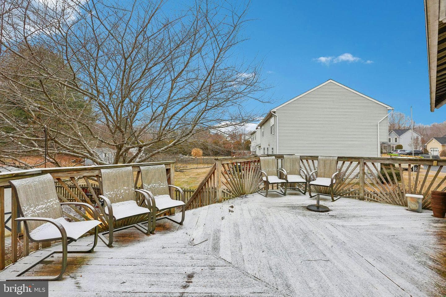 925 Hamburg Drive photo 26