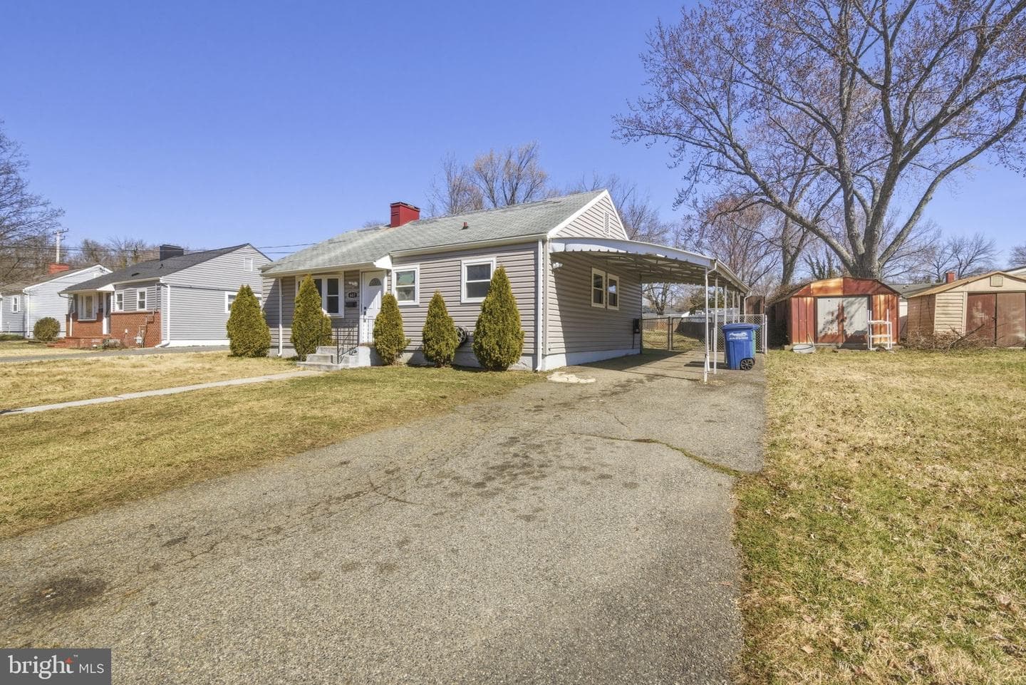 687 Plater Street photo 23