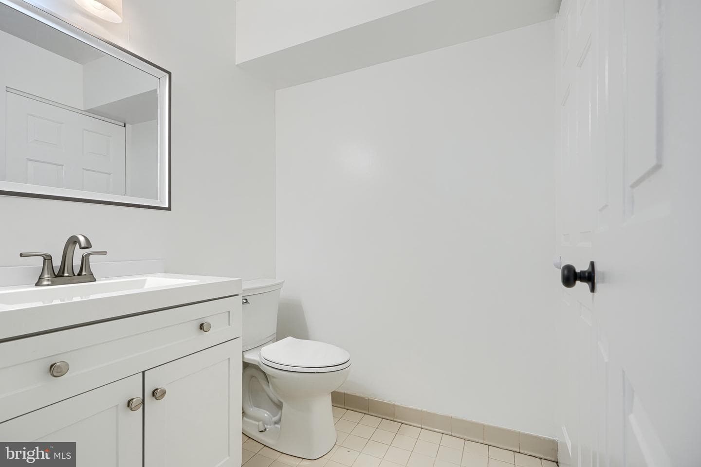1204 Athens Court photo 36