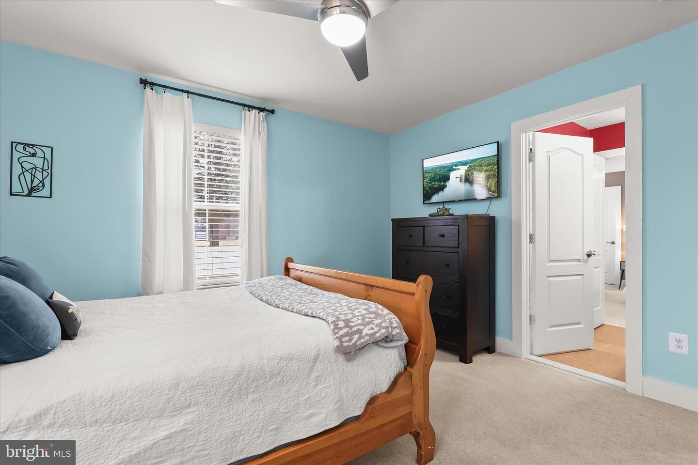 527 Stayman Court photo 27