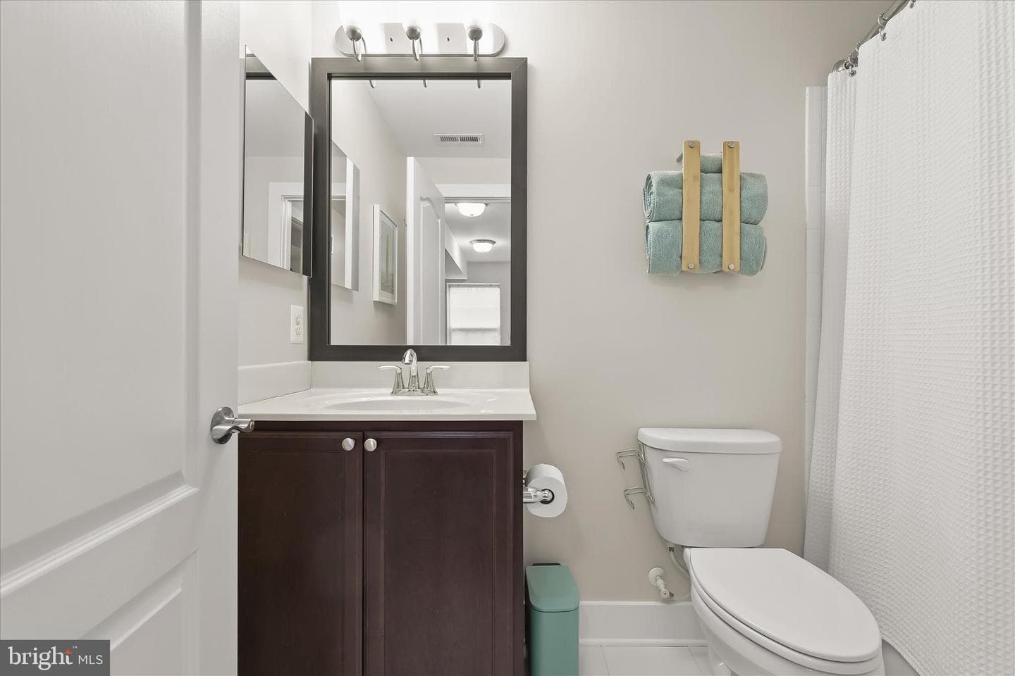 527 Stayman Court photo 35