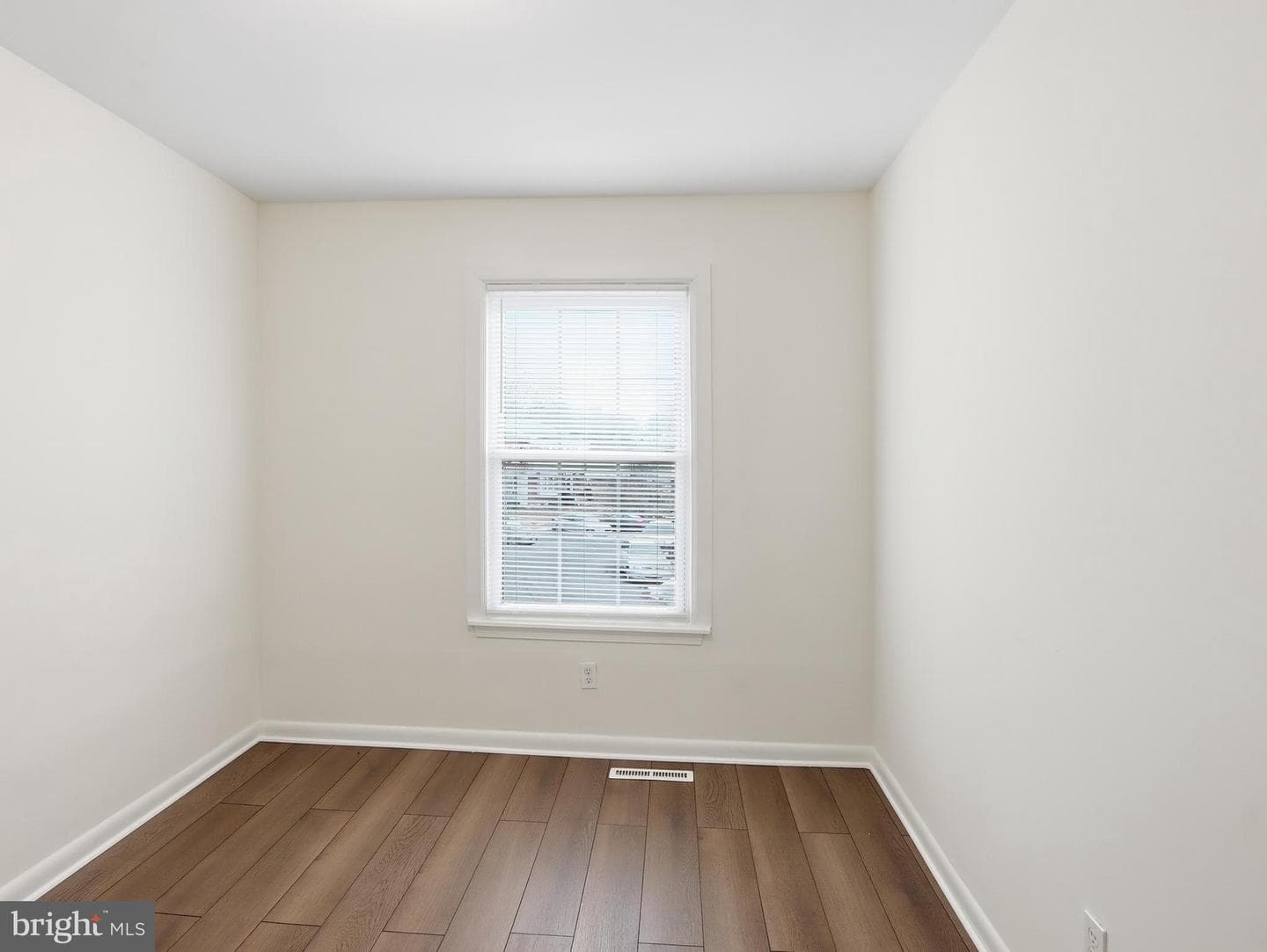 1320 Harford Square Drive photo 17