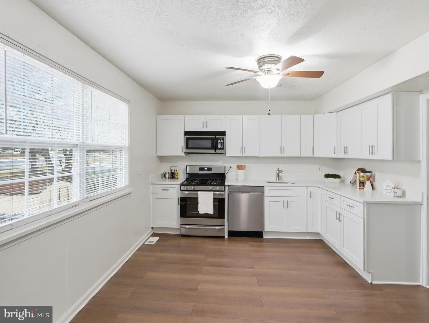 1320 Harford Square Drive photo 8