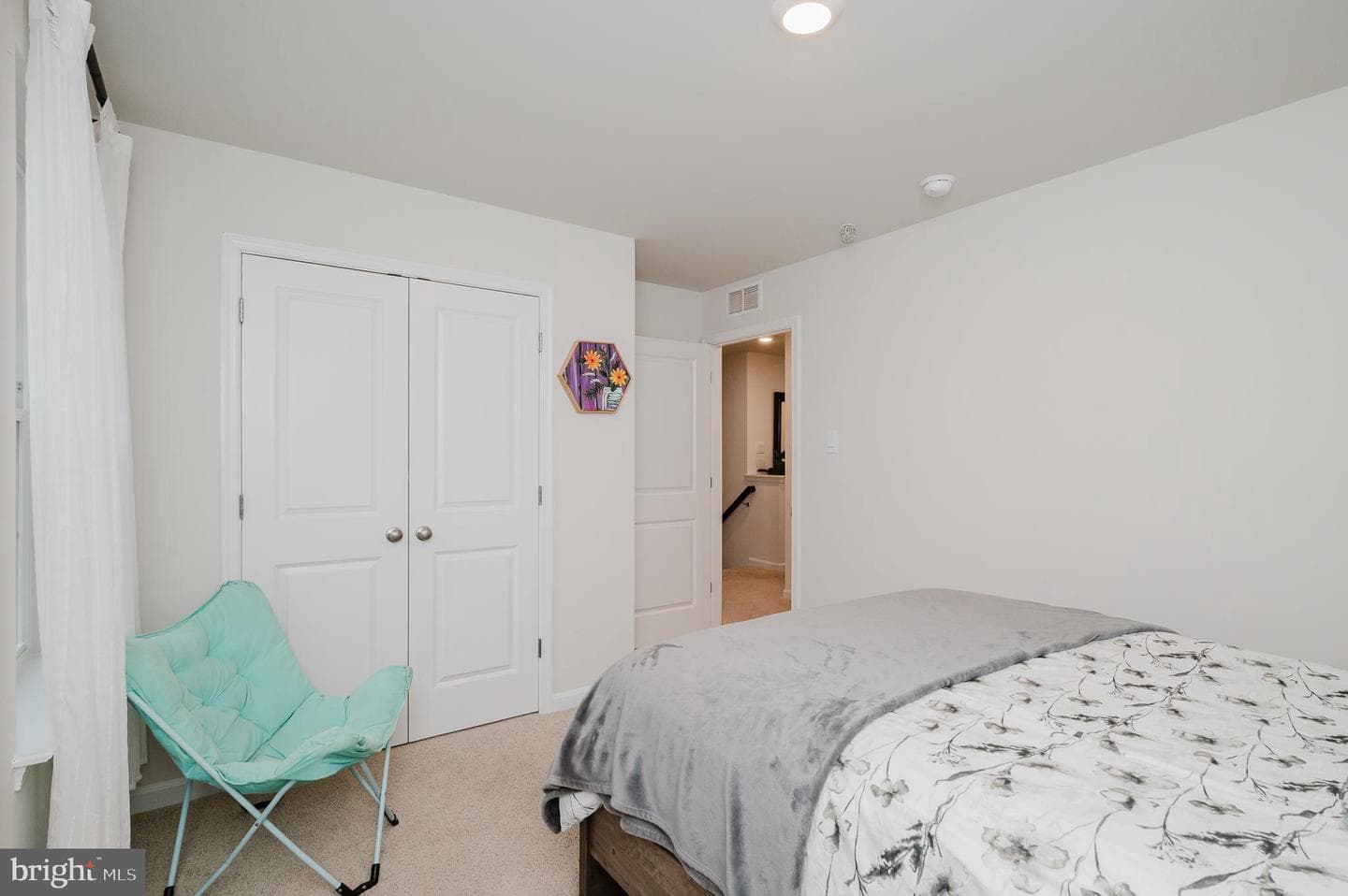 976 Pagonia Drive photo 43