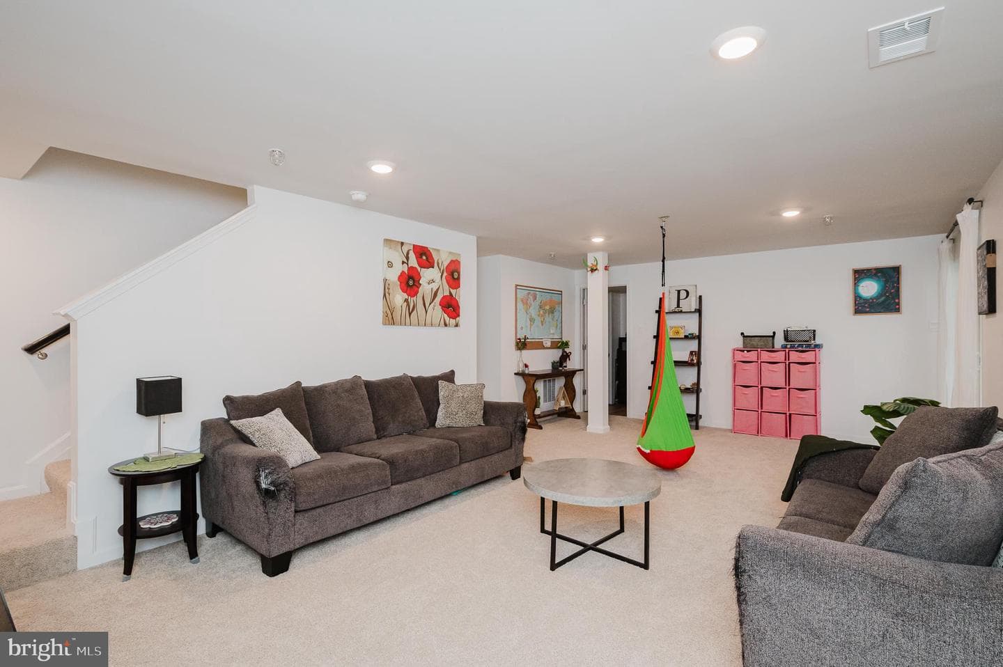 976 Pagonia Drive photo 46