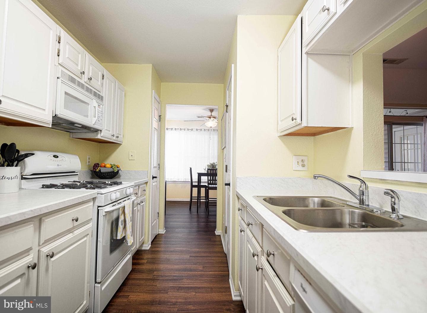 298 Canterbury Road #298-M photo 5